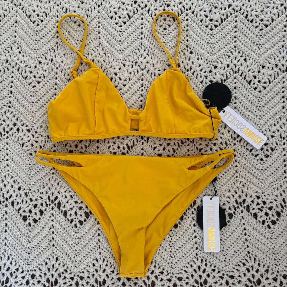 Amuse Society Bikini Solid Yellow Beach Vida Bling Evelyne Women's Size L NWT